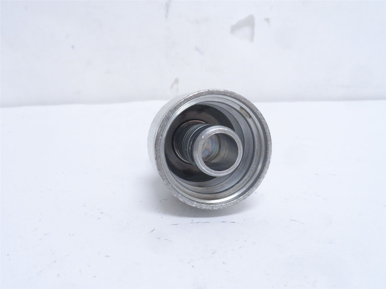 Eaton 4SA12MP12; Hydraulic Crimp Fitting; 3/4NPT x 3/4" Tube