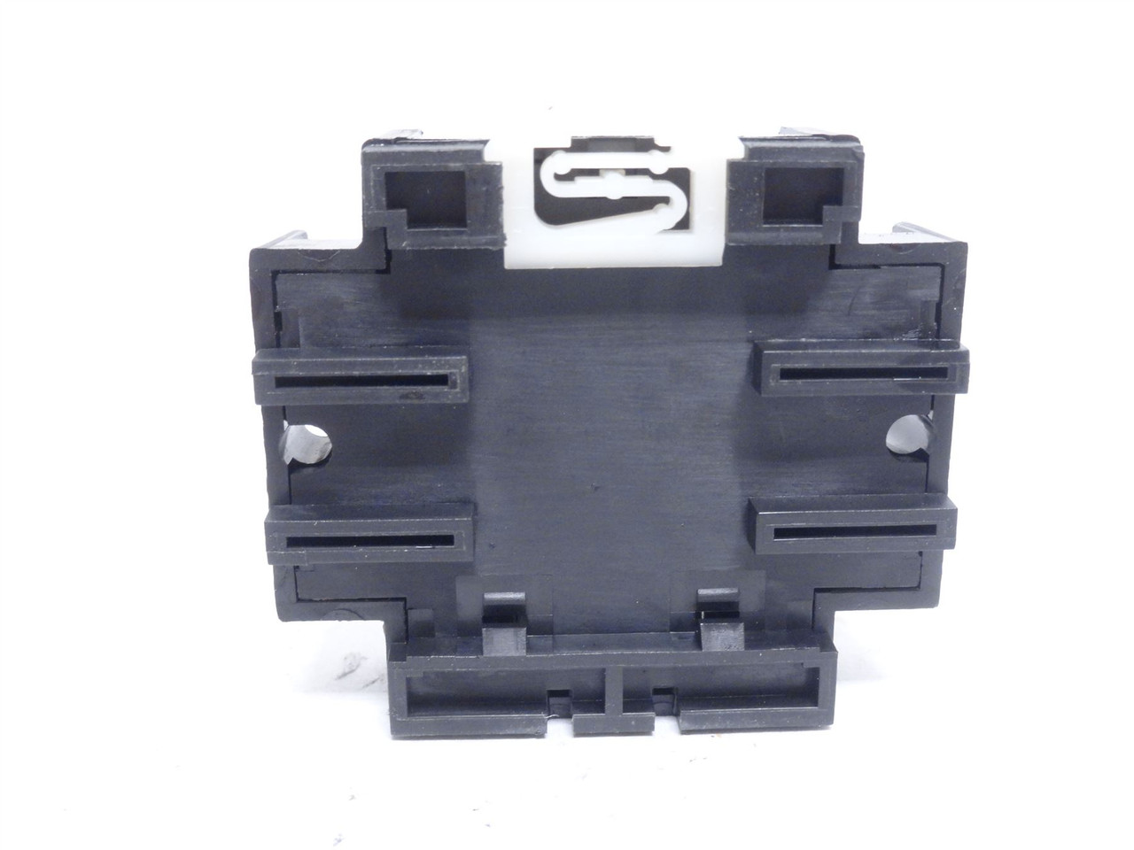 Macrmatic 70170-D; Relay Socket; 11-Pin; 10A; 300VAC