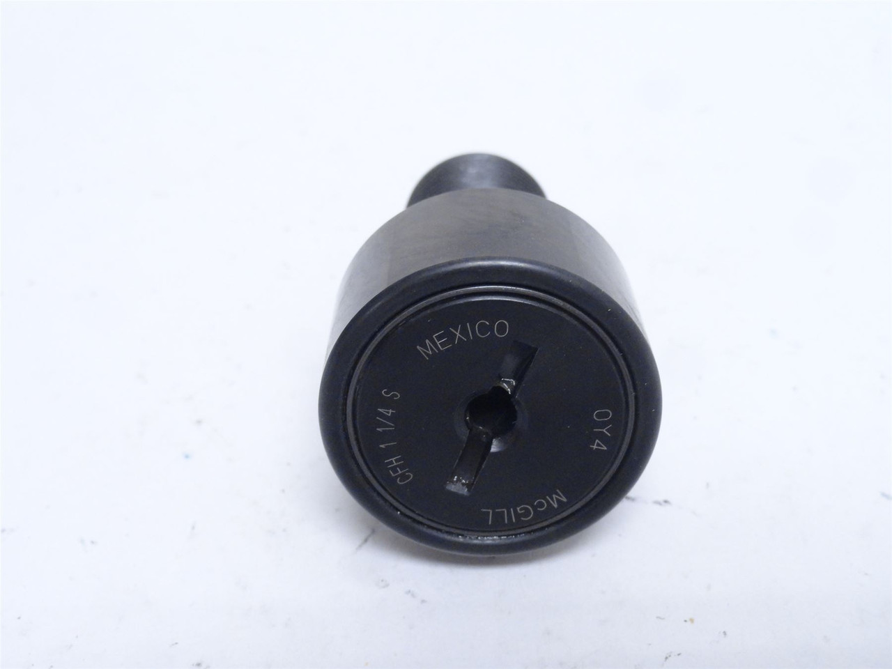 McGill CFH-1-1/4-S; Flat Cam Follower; 1-1/4"OD x 3/4" Wide