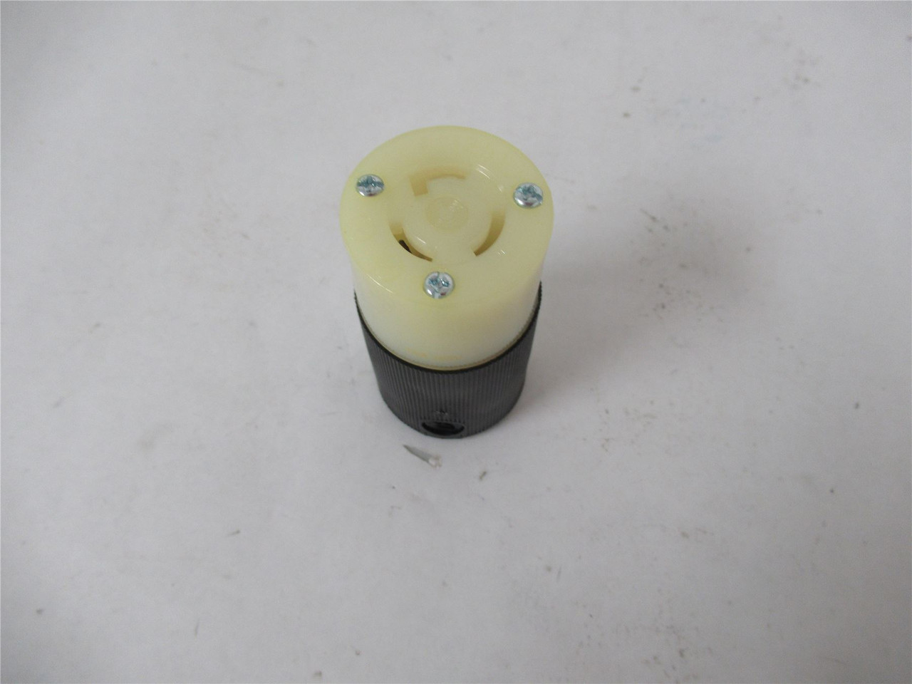 Hubbell HBL4729C; Connector Body 2P 15A 125V  NEMA L5-15R