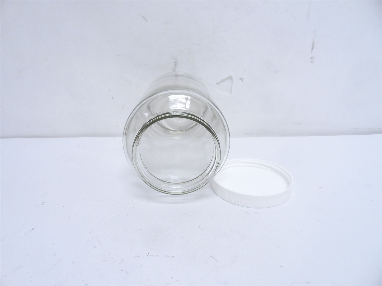 Industry-Std 9025-G; Box-12; Polypropylene Jars; 32oz; W/Lids
