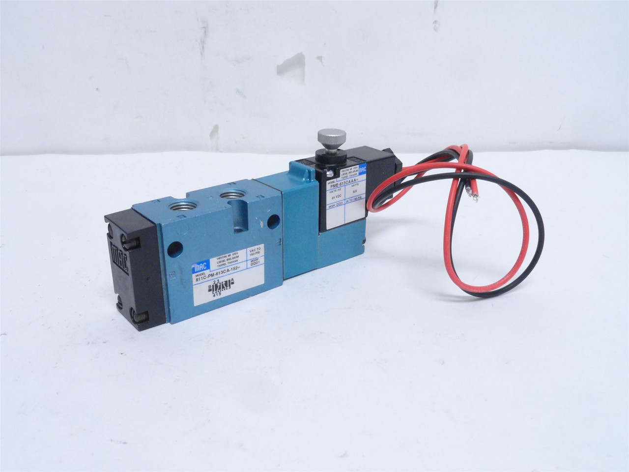 MAC 811C-PM-613CA-152; Solenoid Air Valve; 20-150PSI; 24VDC