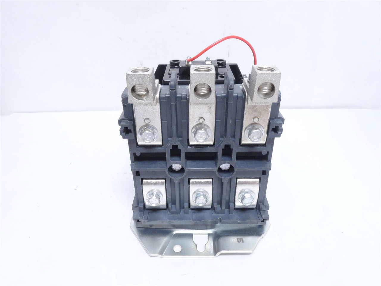 Allen-Bradley 500F-EOD930; NEMA-4 Contactor 135A 3P Coil 120V