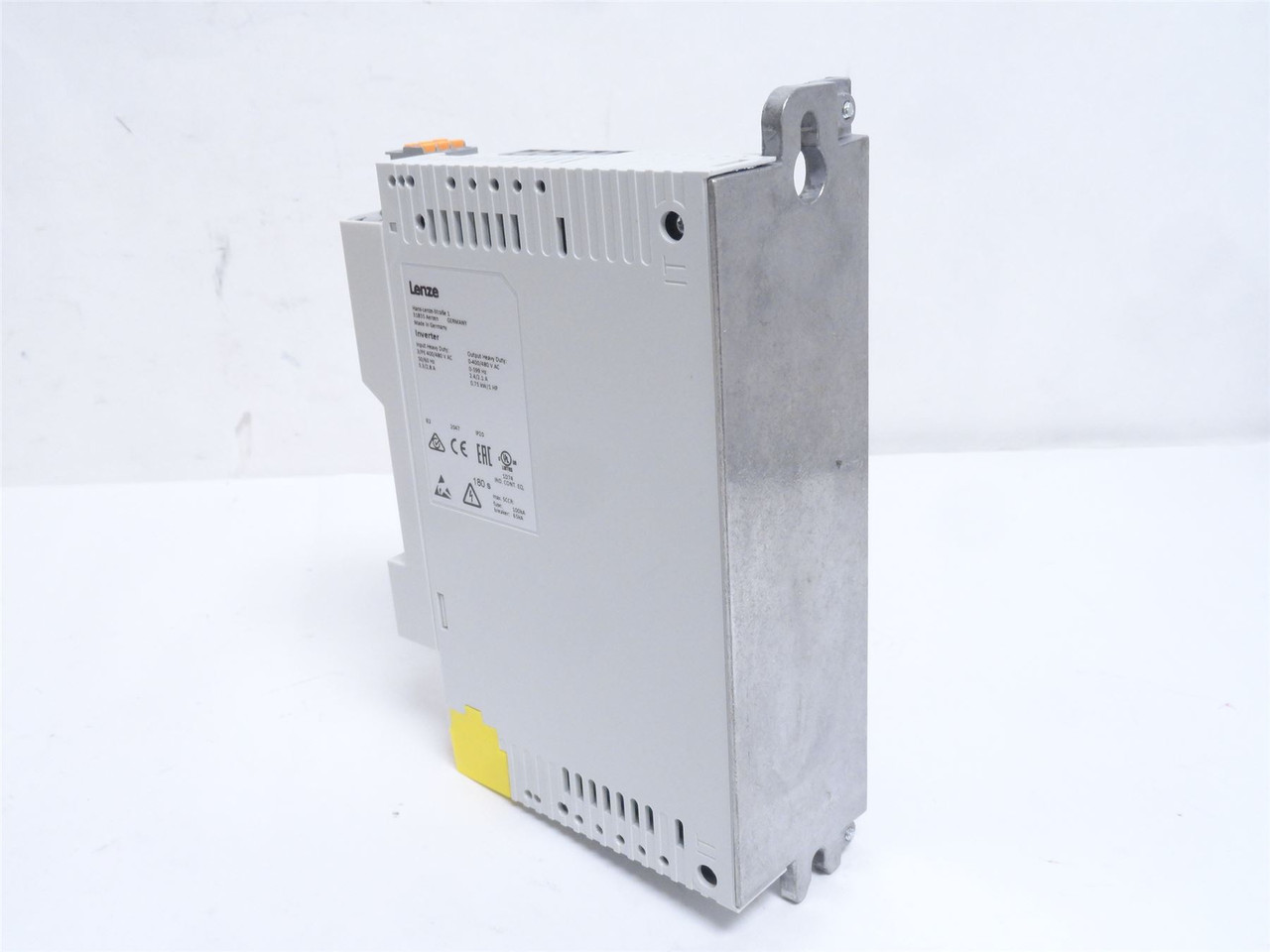 Lenze I55AE175F1AV10002S; AC Drive 1HP 400/480VAC In