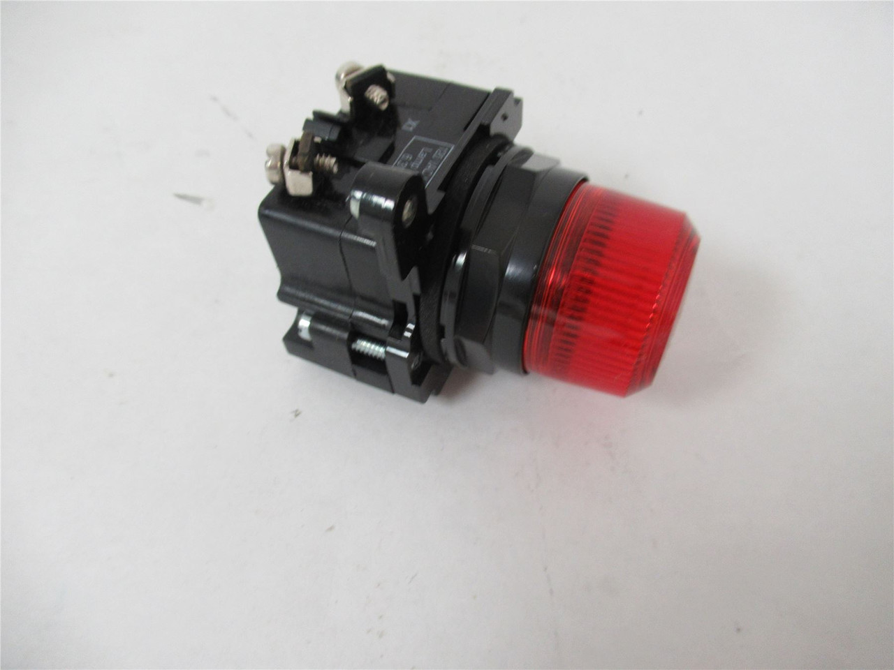 Eaton E34TB120H2X; Pilot Light 30.5mm 120 VAC (1) N.O