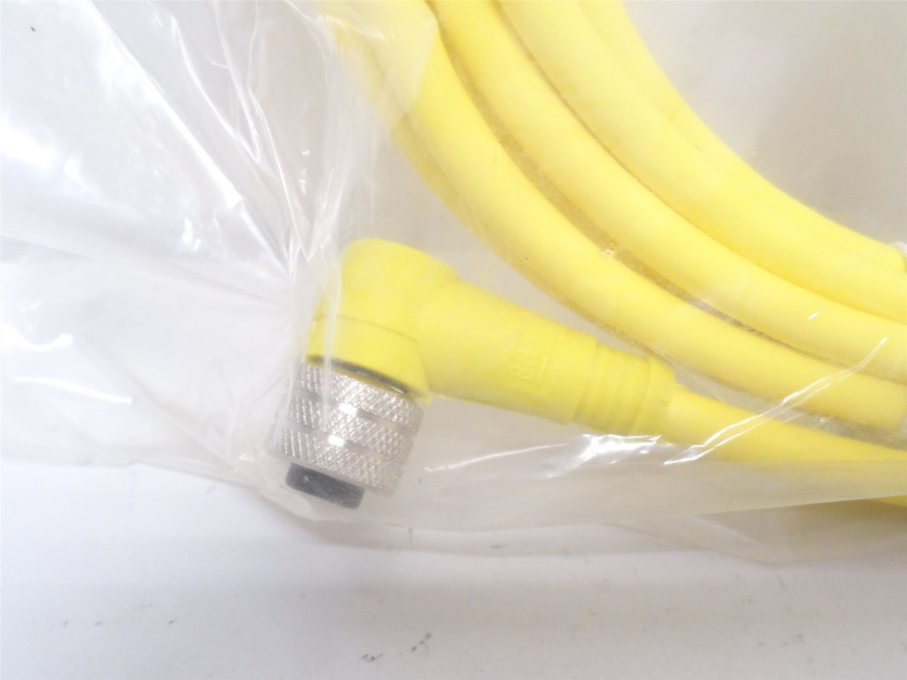 Woodhead 1200651604; Micro-Change Cordset; 5m Long; 4P; 90Deg