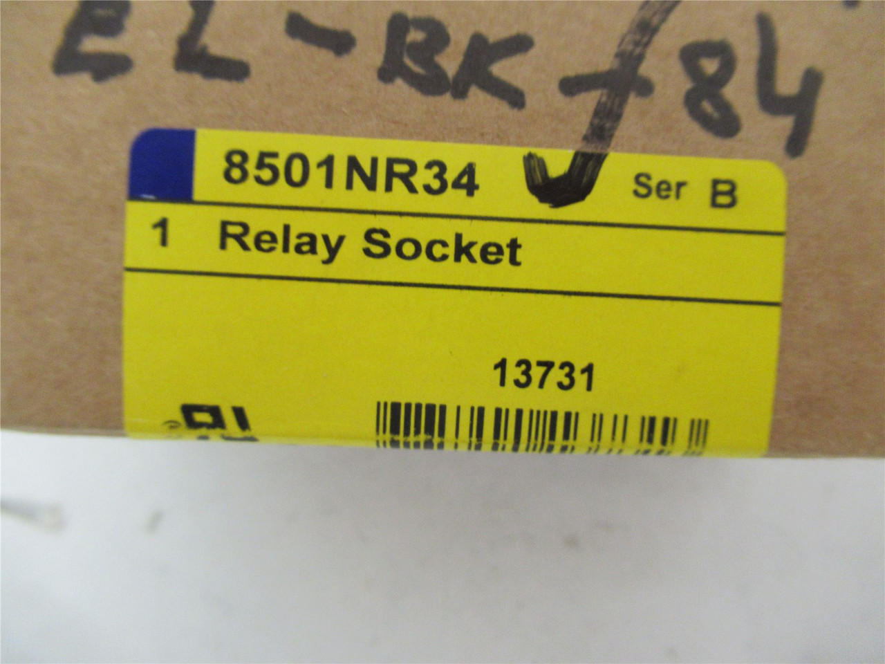 Square D 8501NR34; Relay Socket 300V 10 Amp