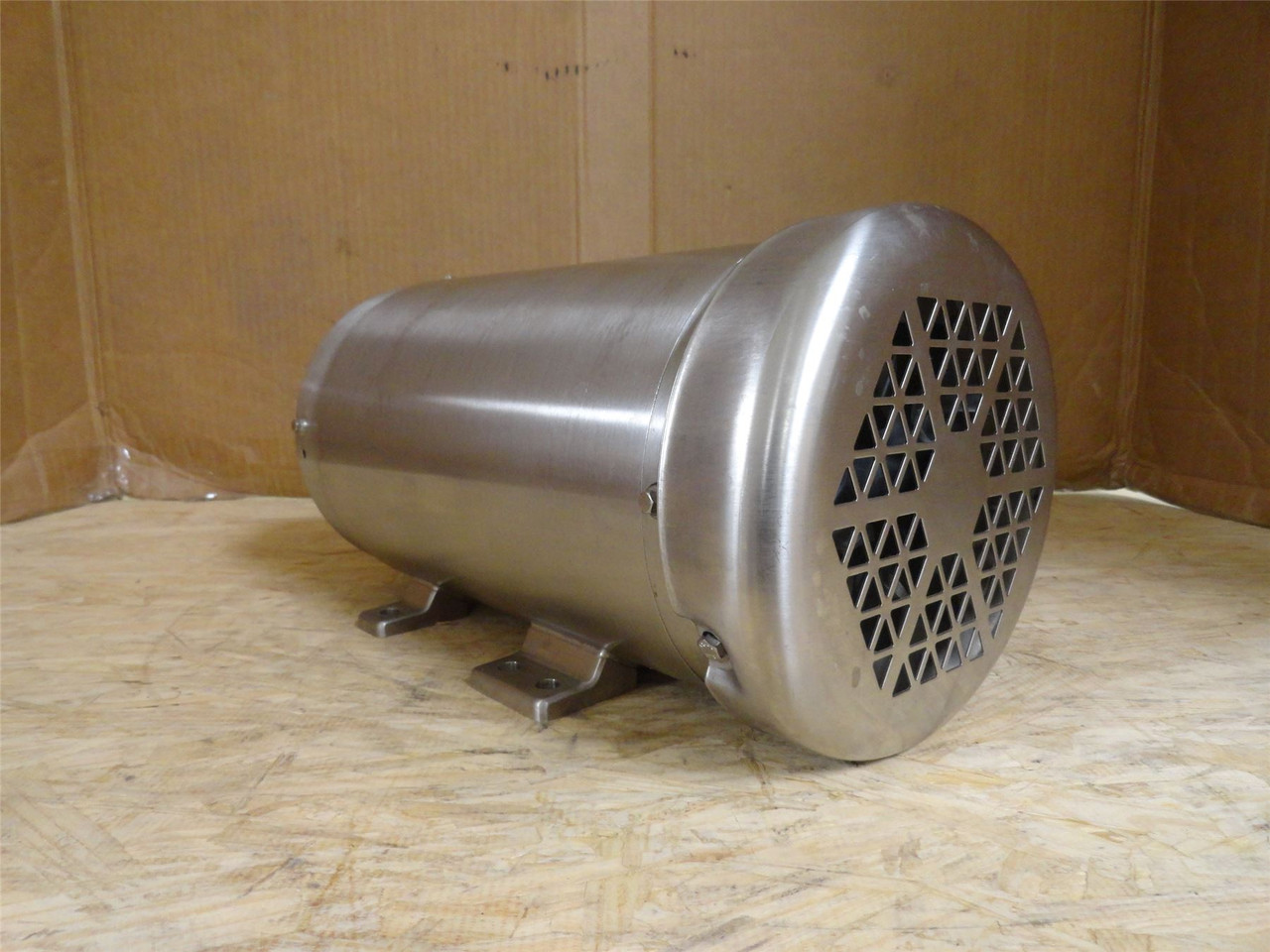 Baldor CFSWDM3555T-E; AC Motor SS; 2HP; 230/460V; 3450RPM; 3PH