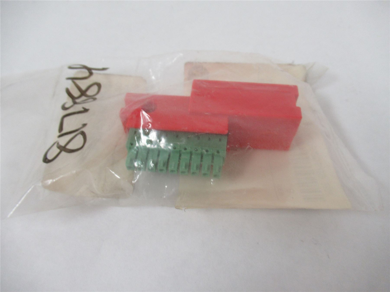 Allen-Bradley 2090-XNSM-T; Terminating Header Drive to Drive