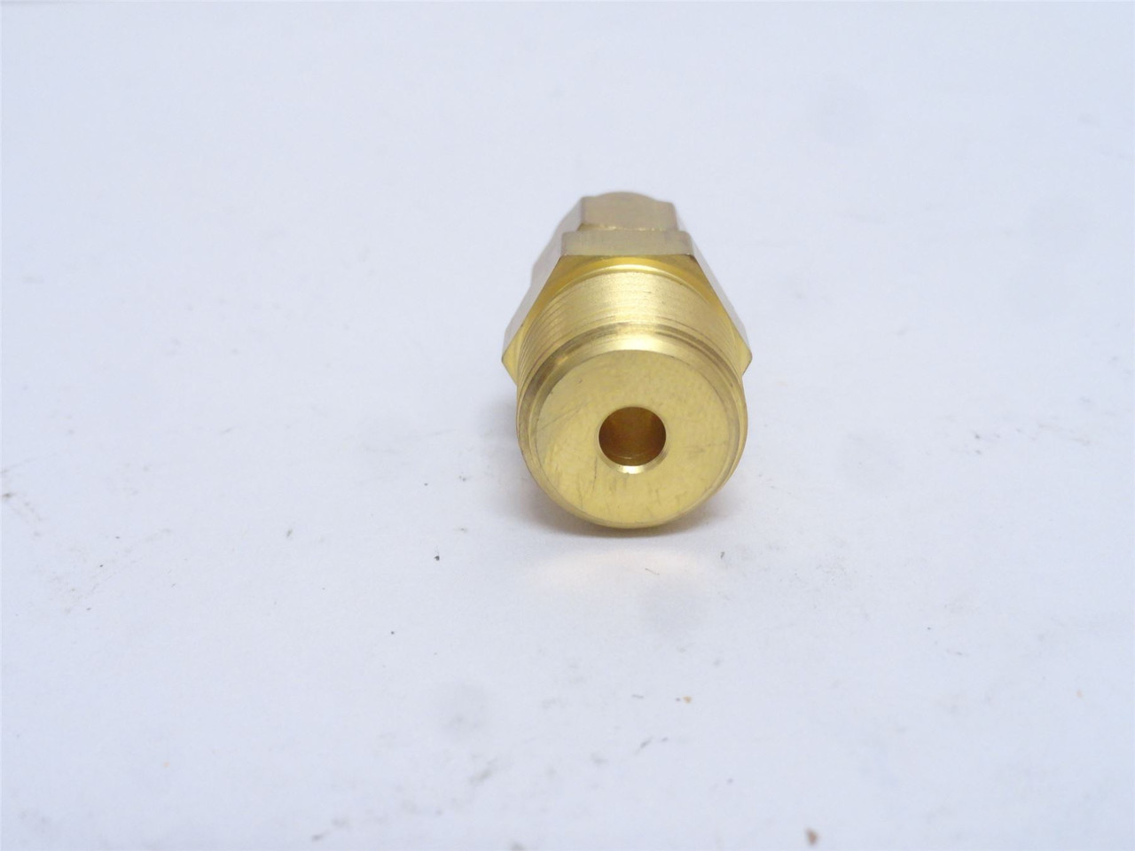 Swagelok B-400-1-6; Brass Tube Fitting; 3/8NPT x 1/4" Tube