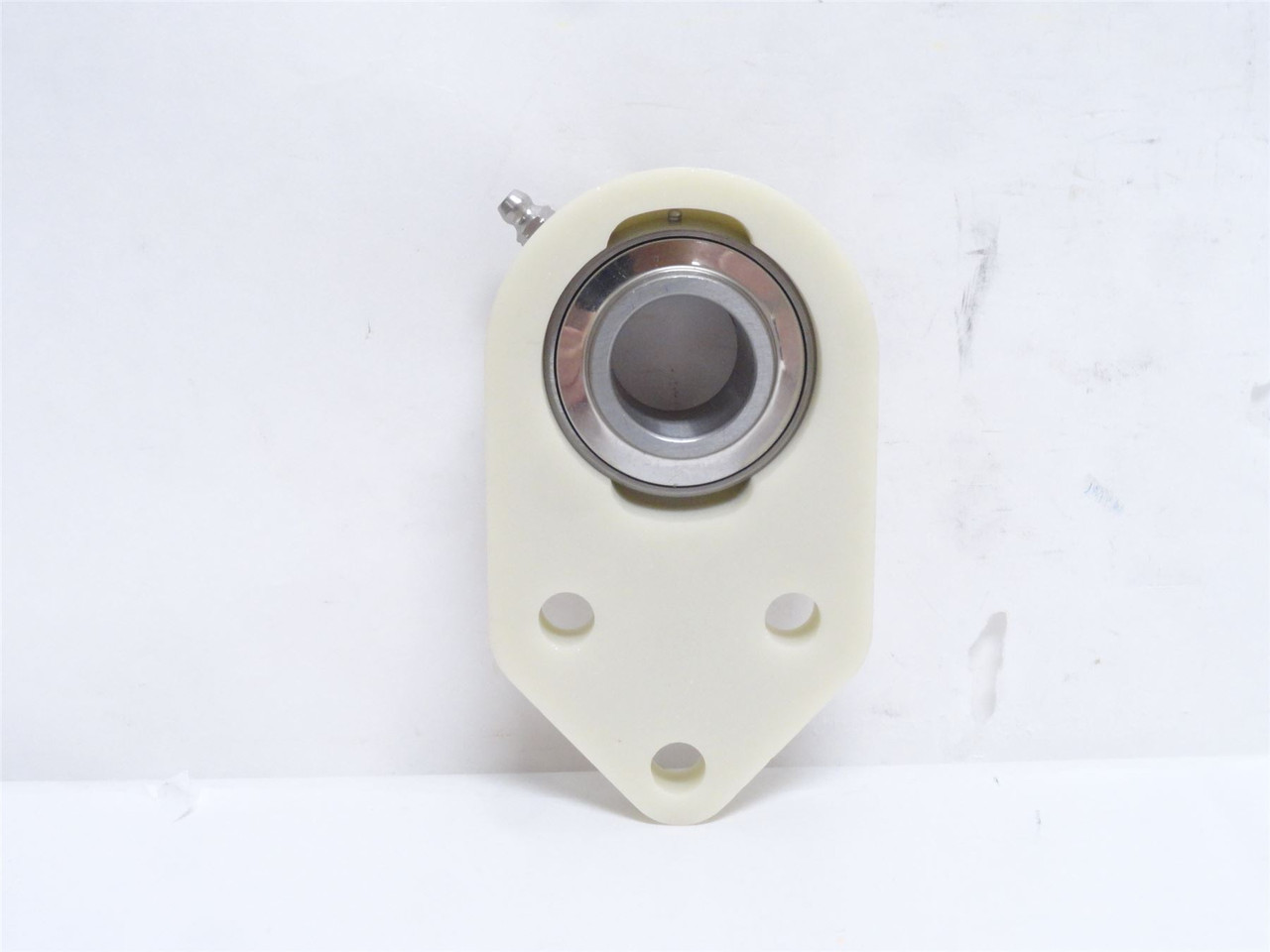 EDT 4B3GC8-16GX; Poly Flange Bearing; 1"ID; 3-Bolt Bracket