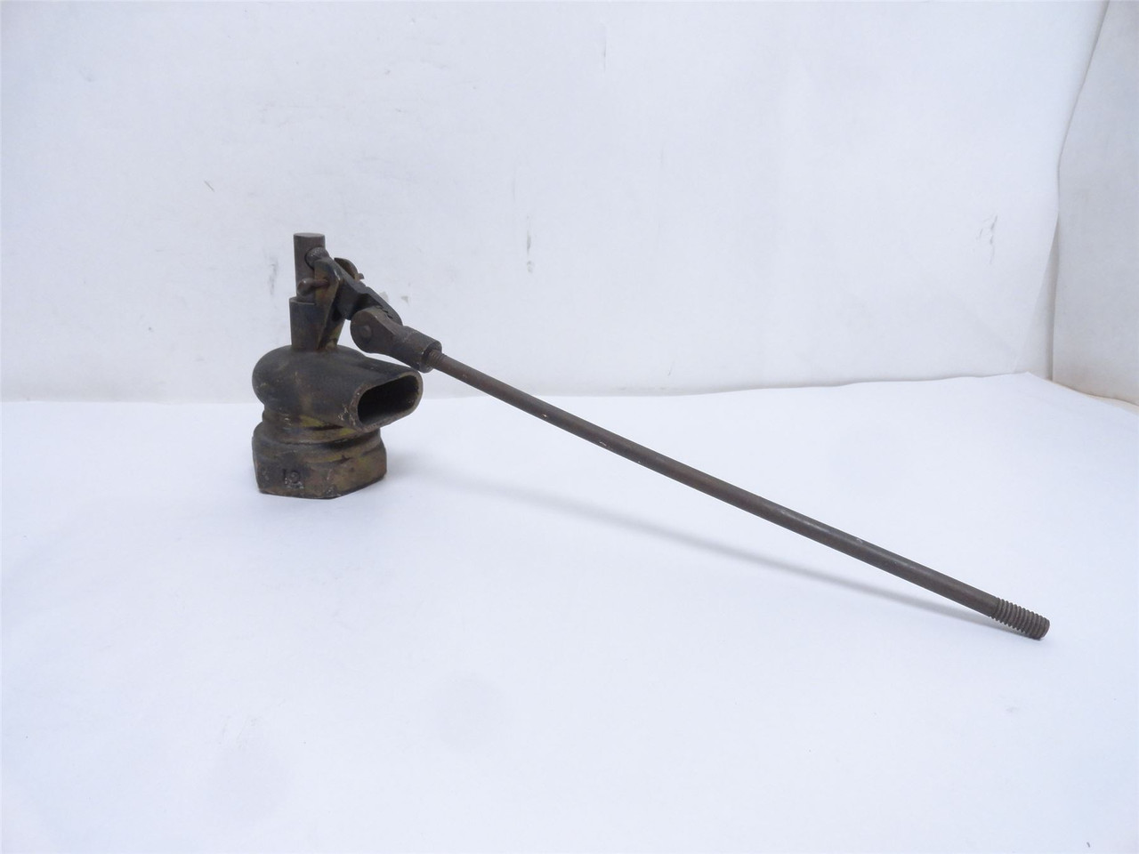 MFG- MDL-UNKN-249259; Bronze Float Valve; 2NPT