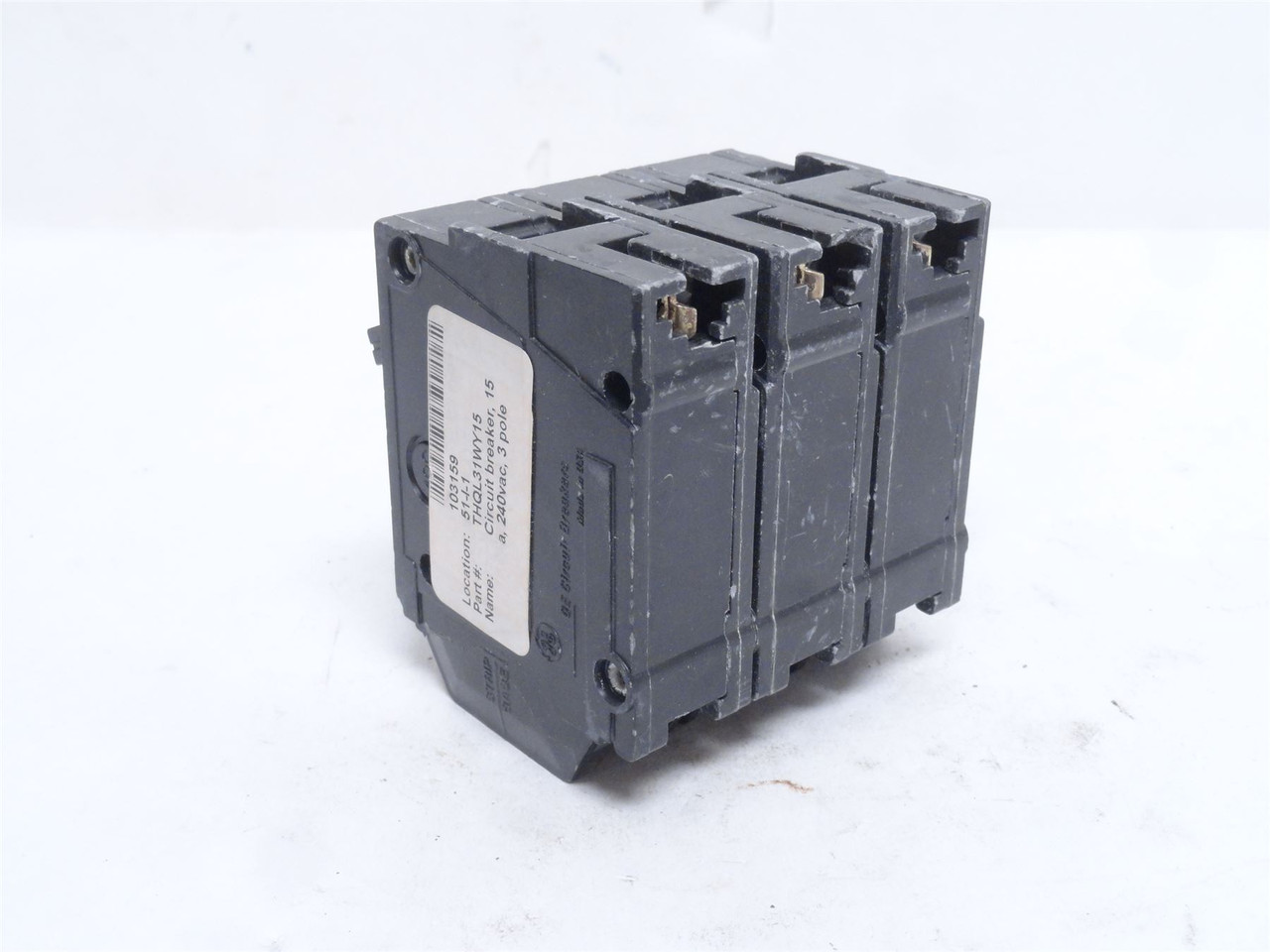 GE THQL31WY15; Circuit Breaker; 15A; 3P; 120/240VAC