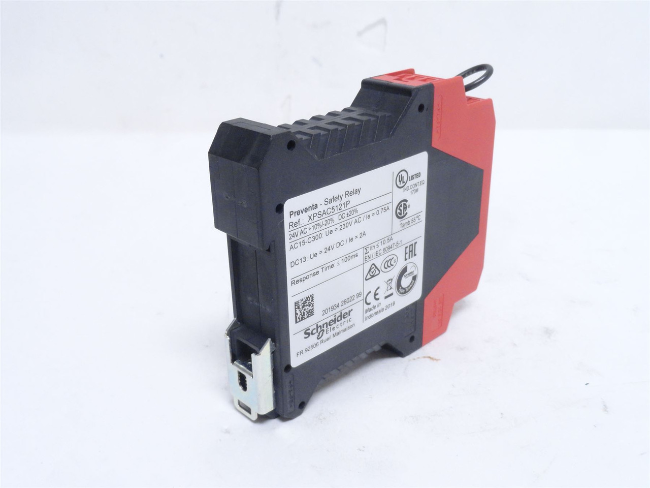 Schneider XPSAC5121P; Safety Relay; Coil: 24VAC/DC; 1.5A