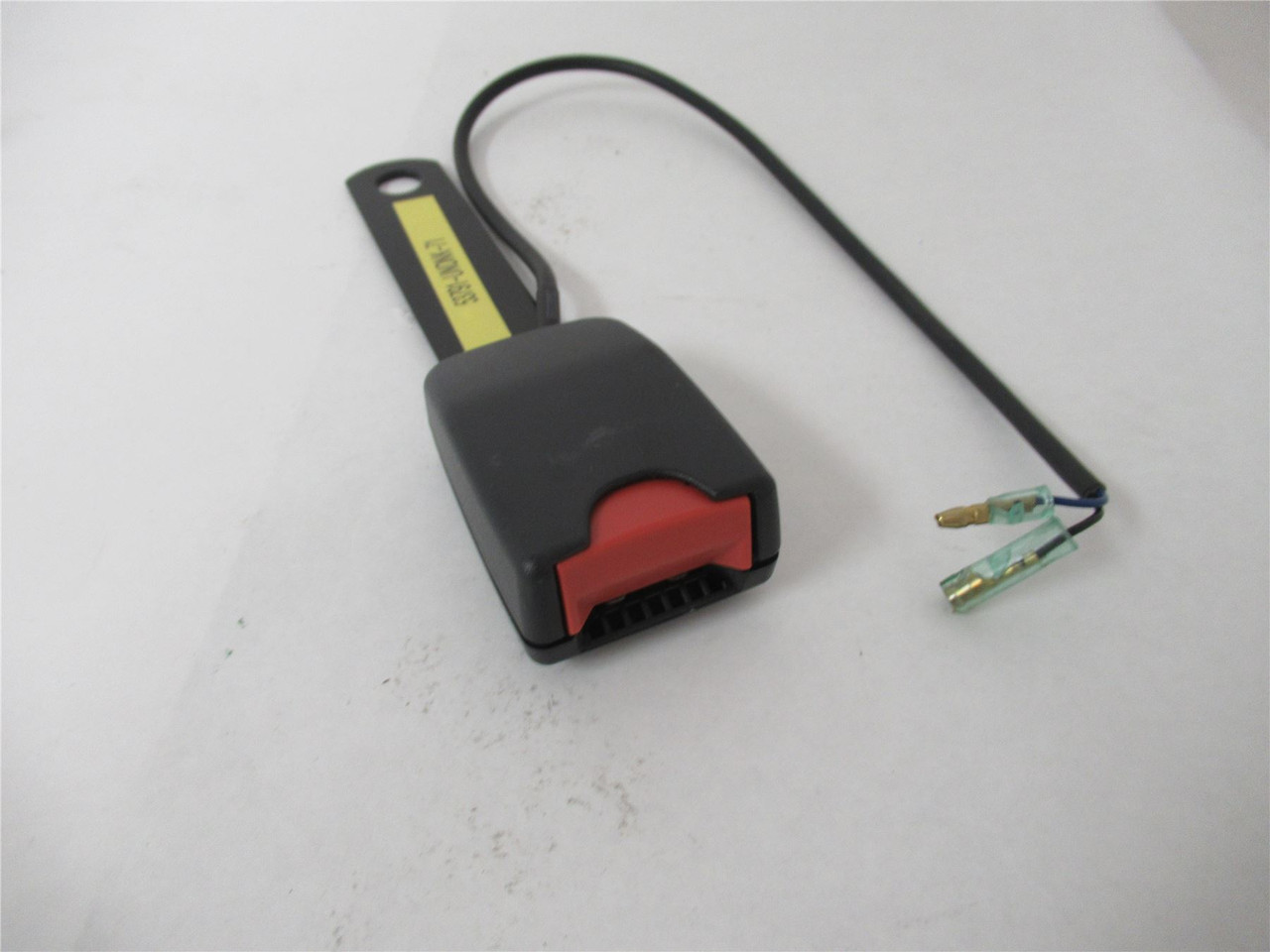 Toyota 53791-UNDNK71; Forklift Seat Belt Buckle Assembly