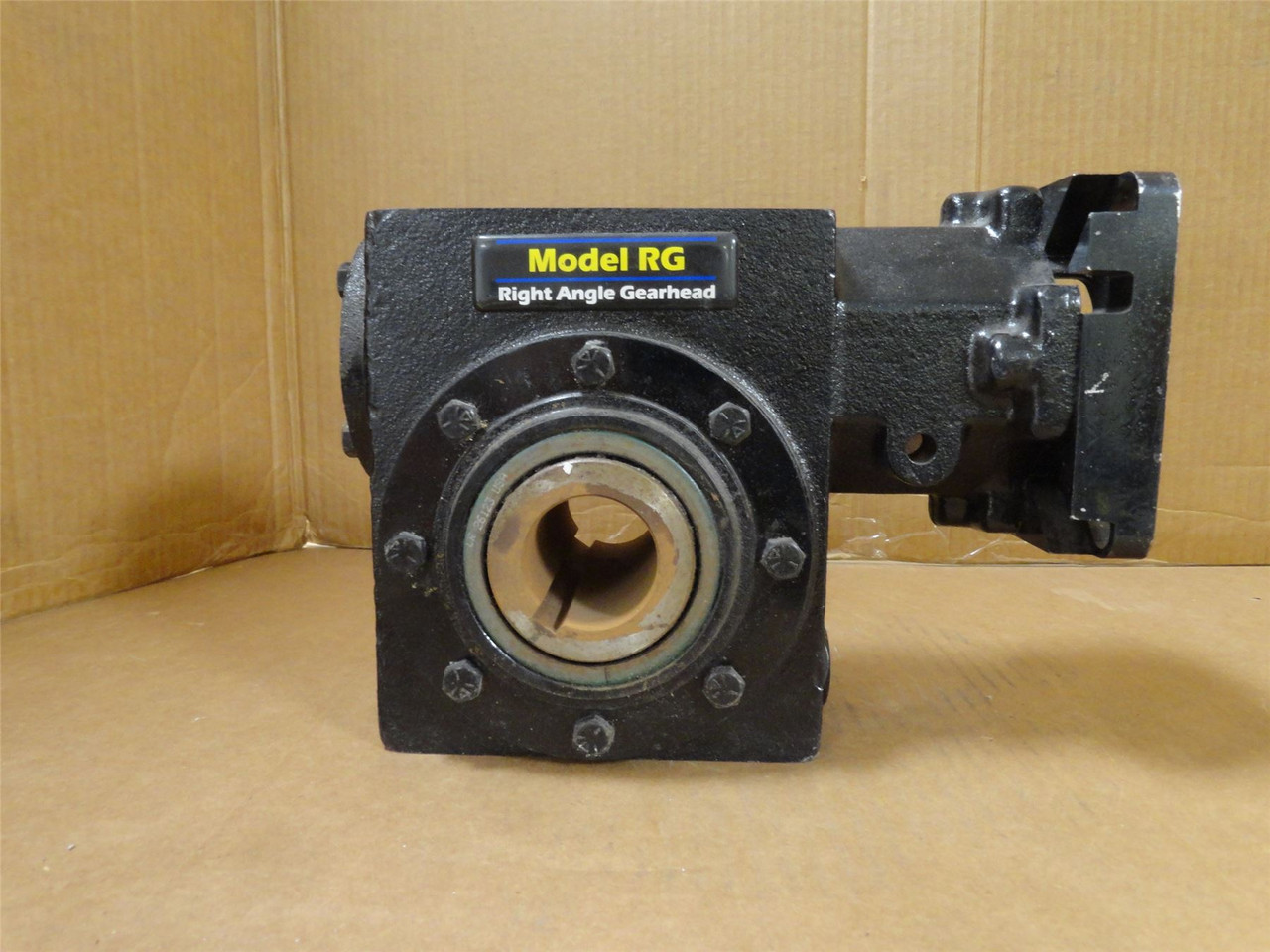 AccuDrive RG250040LSAS03ACEGEZ; Gear Reducer; RA; 40:1 Ratio