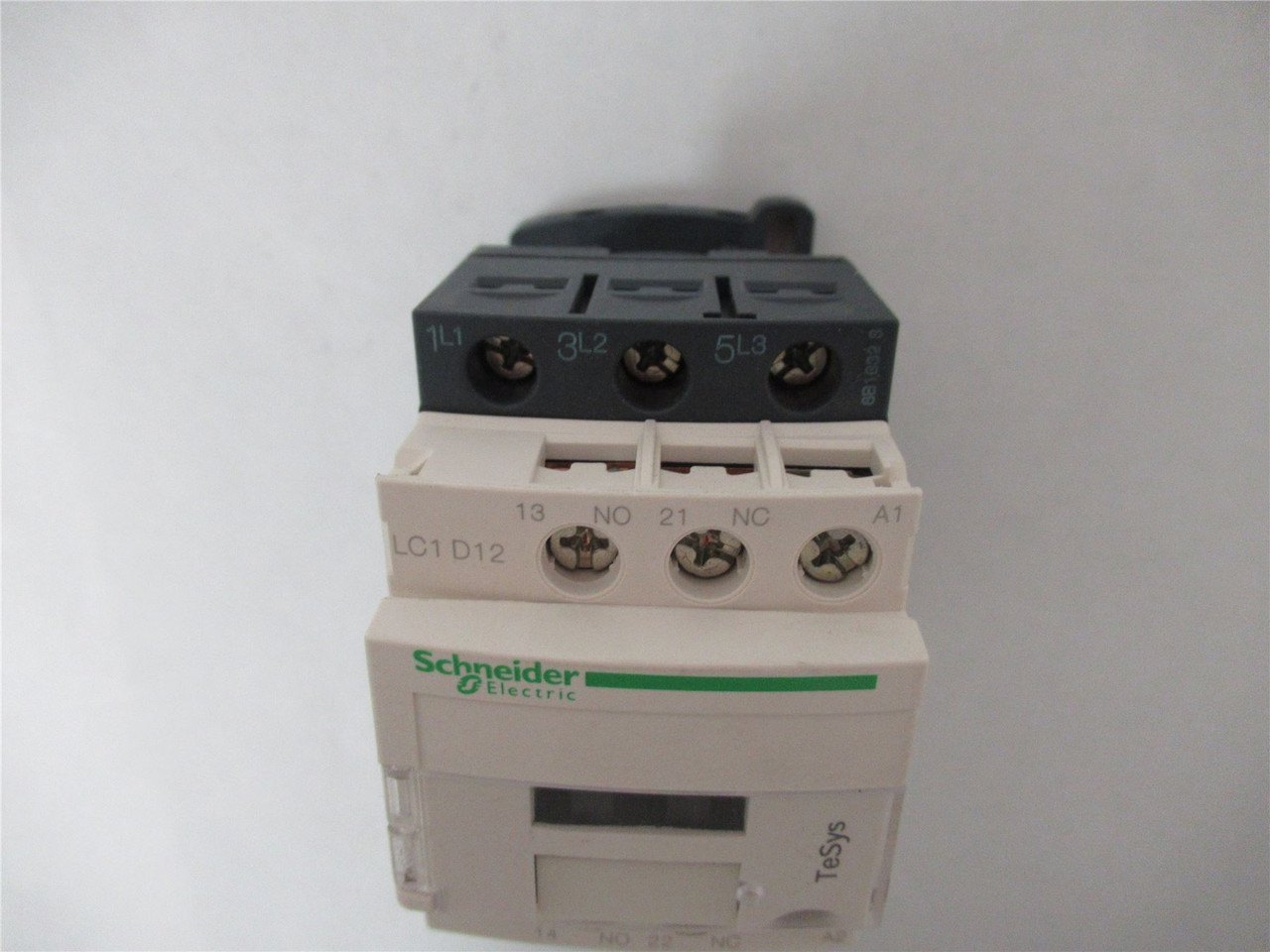 Schneider LC1D12; Contactor 12A 440V 3-P Coil: 24VAC