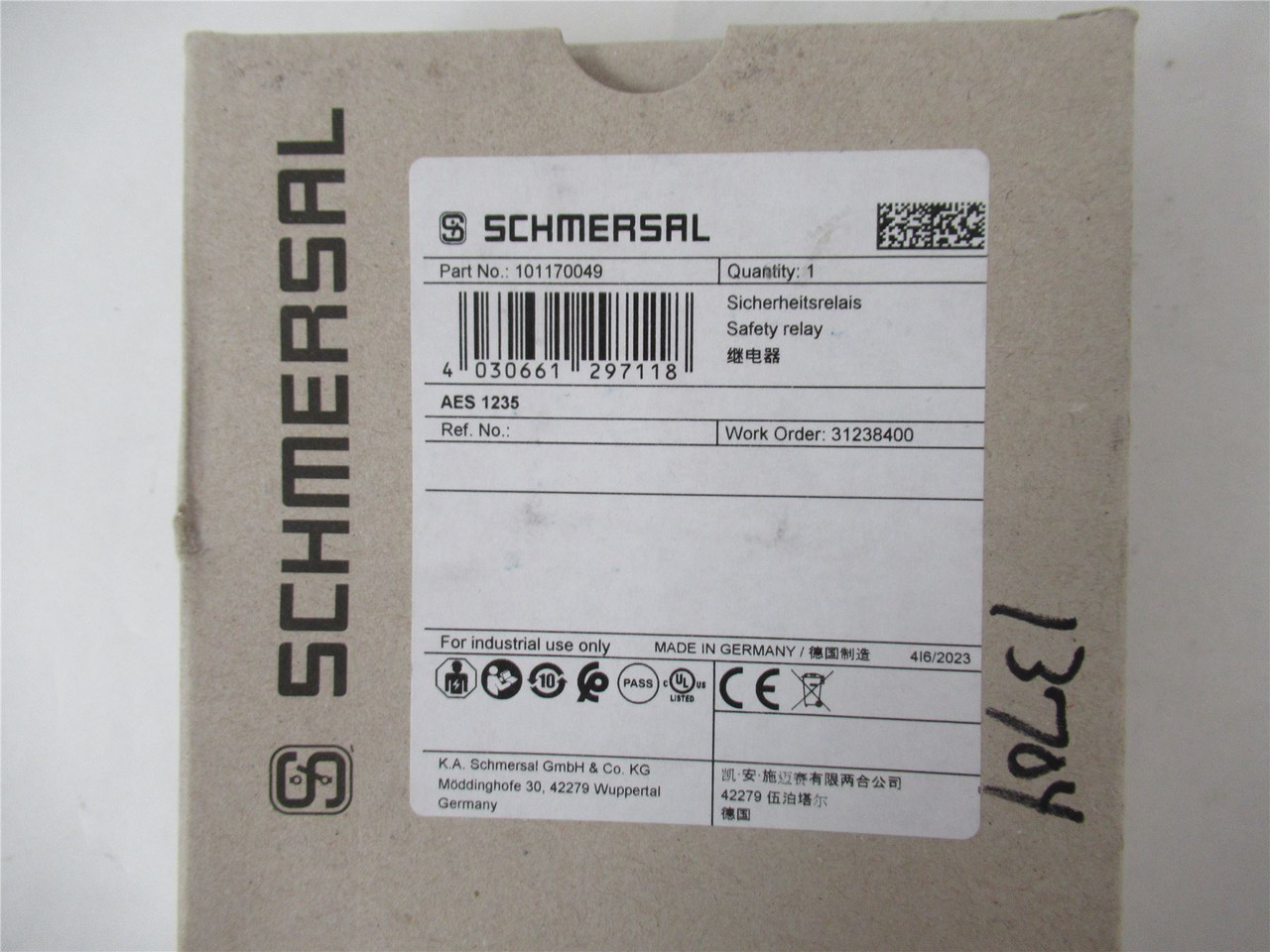 Schmersal 101170049; Safety Relay 24 VDC AC 15 230V/3A