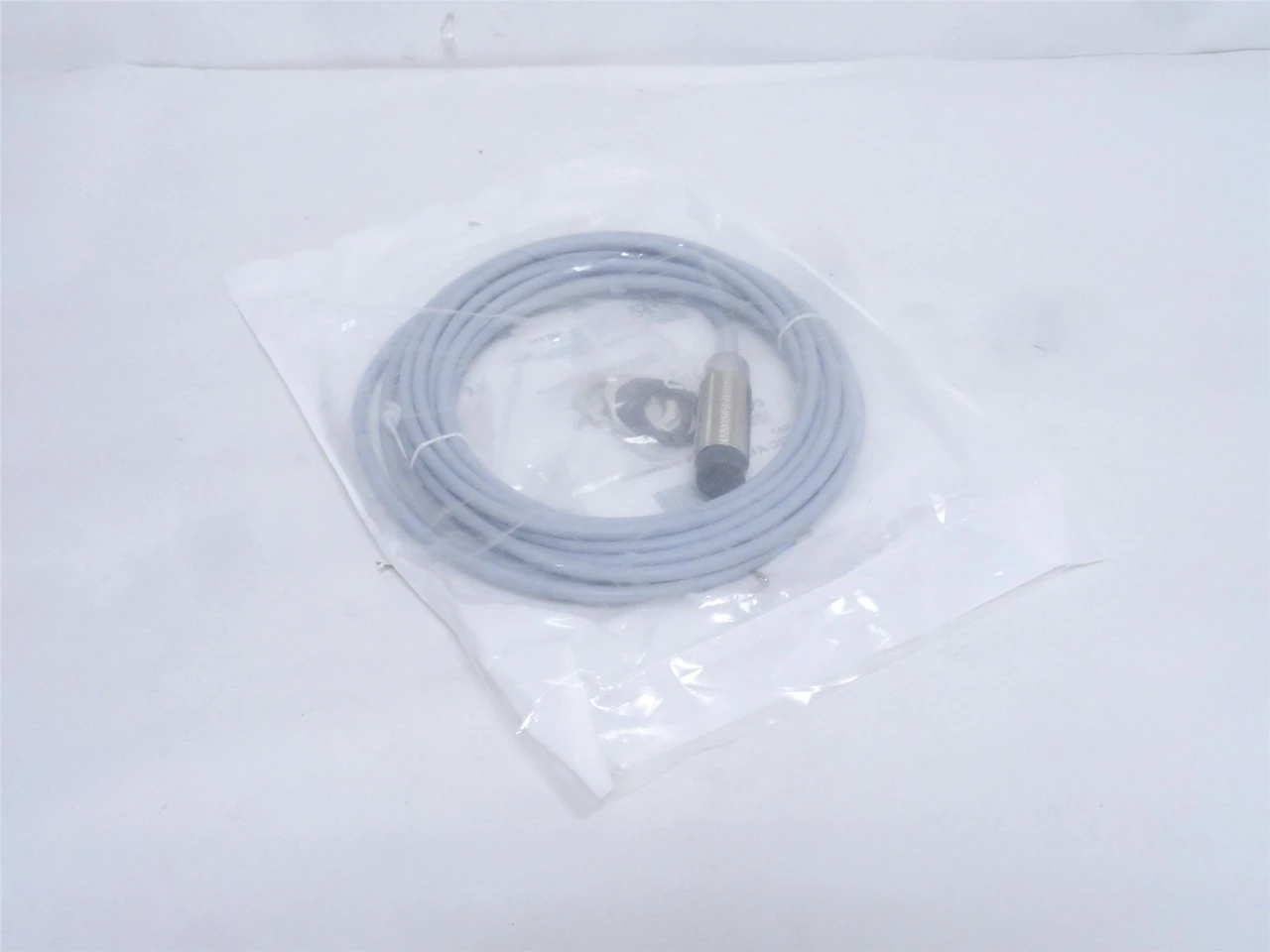 Allen-Bradley 872C-A10N18-A5; Proximity Switch; 20-250VAC