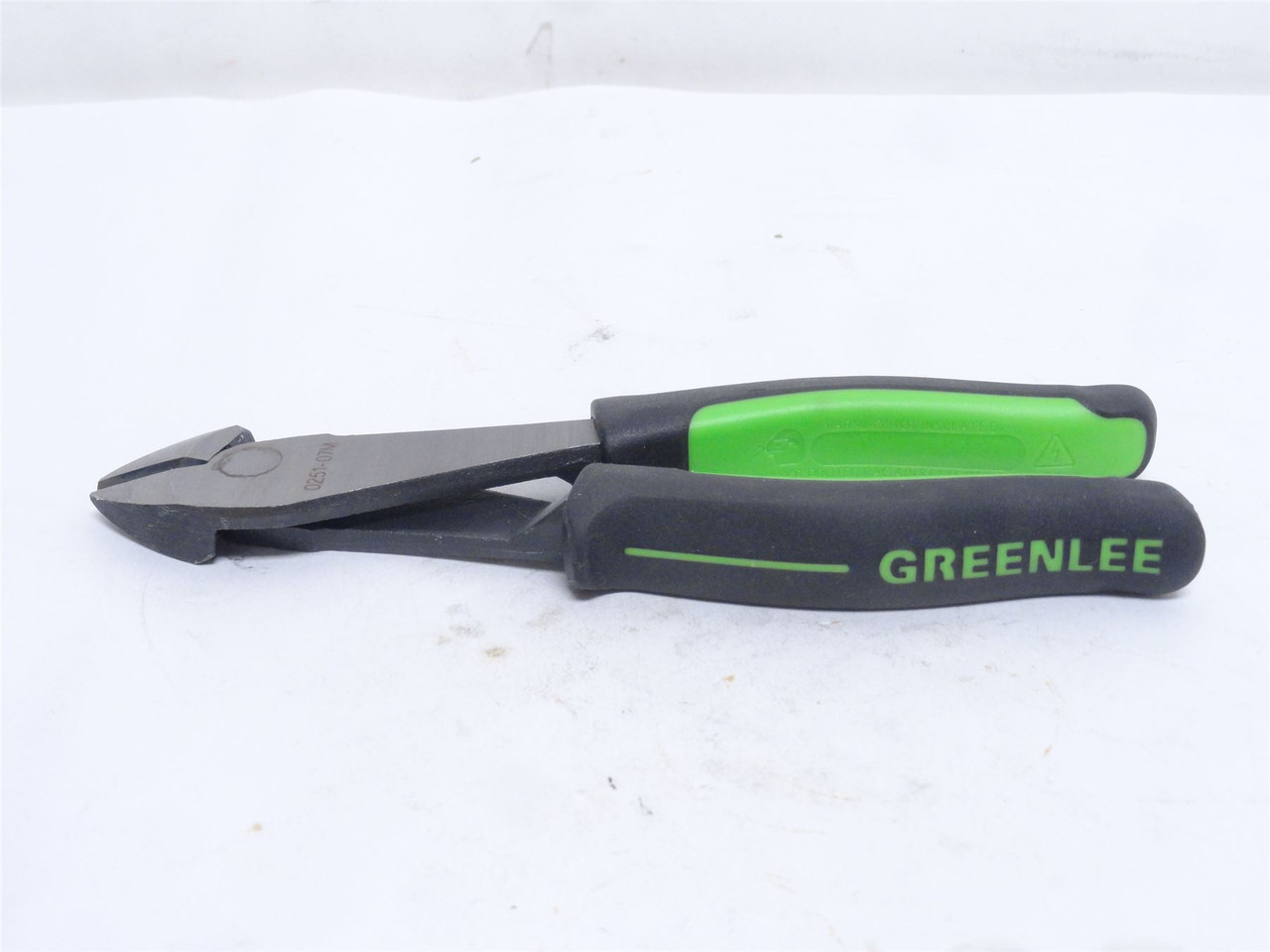 Greenlee 0251-07M; Diagonal Cutting Pliers; Mini Molded Grip