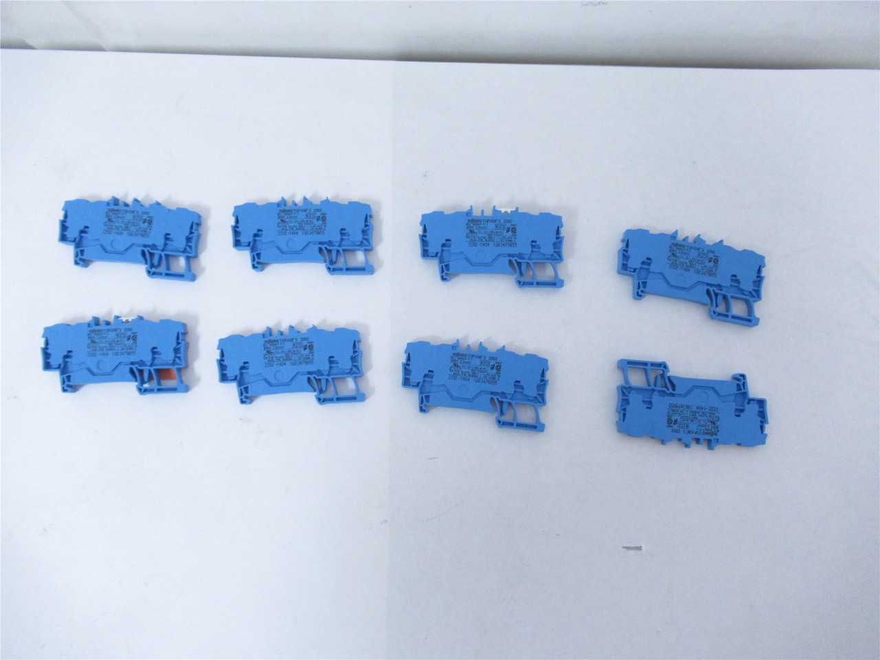 Wago 2202-1404; Lot-8 Terminal Block 4-Conductor