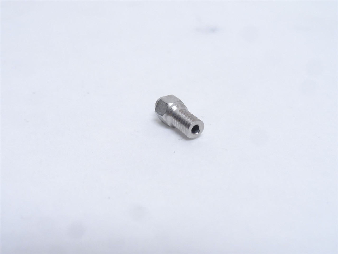 Nordson 236220; Taper Head Spray Nozzle; .020 Diameter