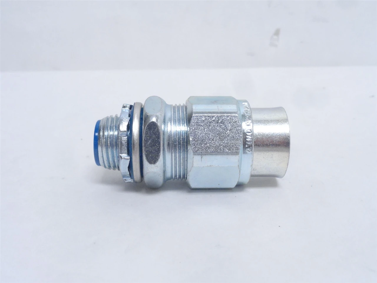 T and B 3721-TB; Liquidtight Connector; Straight; Size:: 1/2"