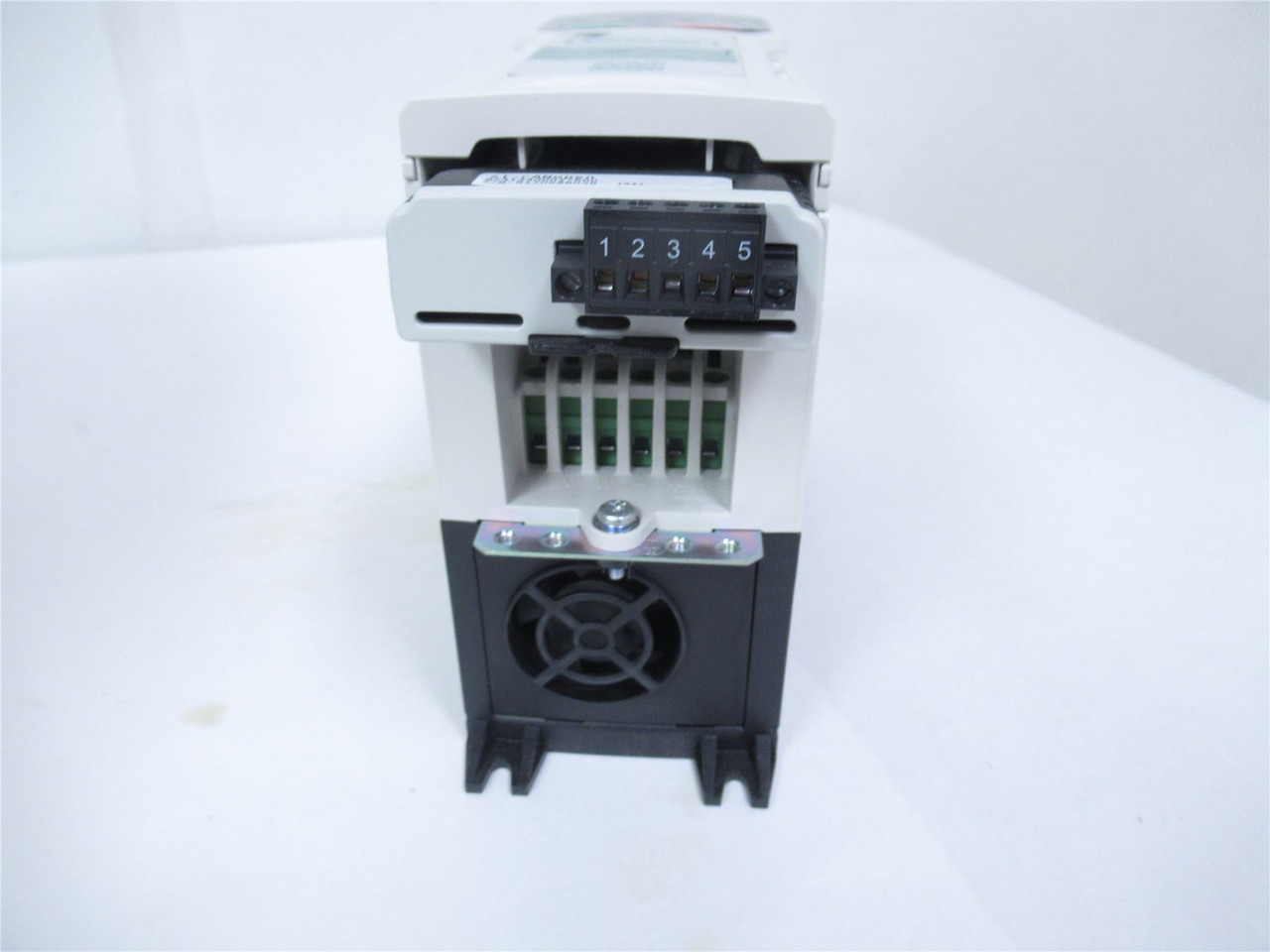 Vemag M300-024 0041 A101 00 K0040; AC Drive 2HP 450VAC 4.1A