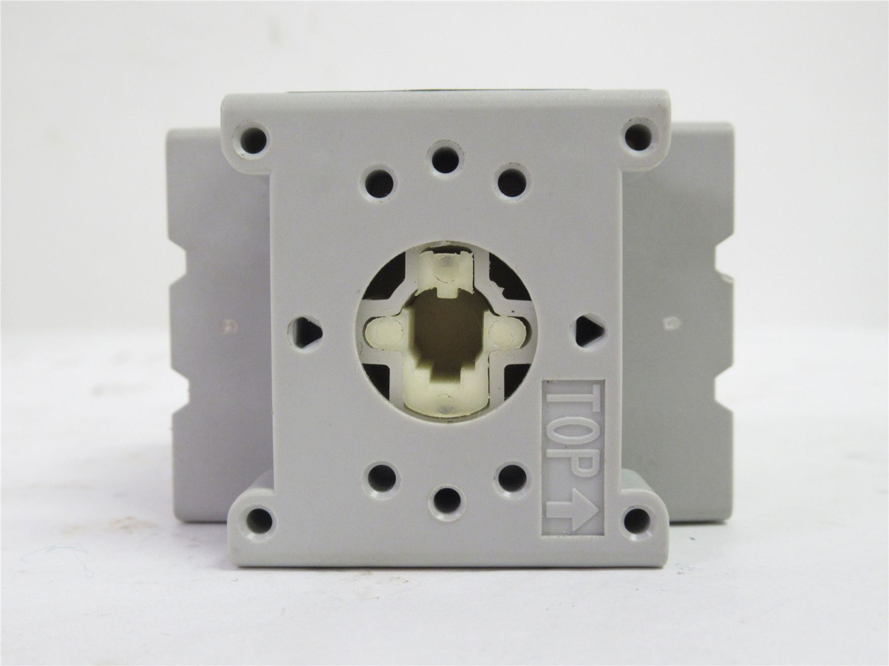 Allen-Bradley 194E-E32-1753; IEC Load Switch;32A;600VAC