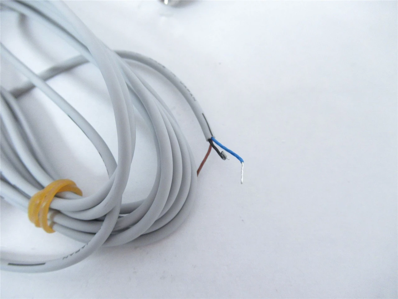 SMC PSE511-T01; Pnuematic Sensor  101 KPA 1/8 NPTF Port Size