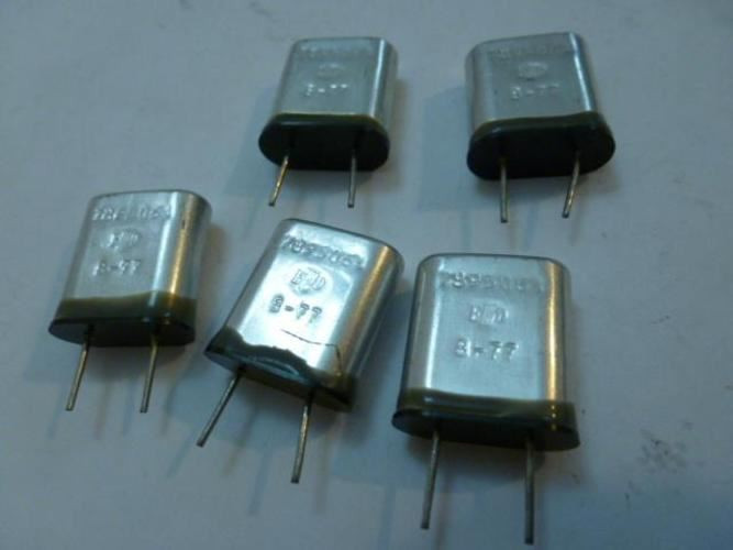 KC 2560; LOT-5 Crystal 895064