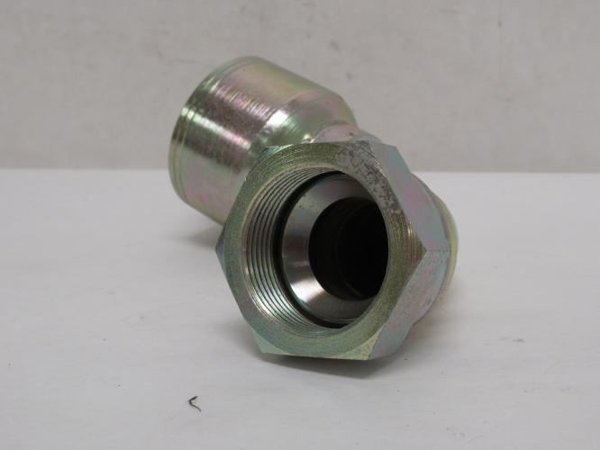 Aeroquip TTC-20; Crimp Elbow 90Deg; 1-1/4 JIC x 1-1/4" Tube