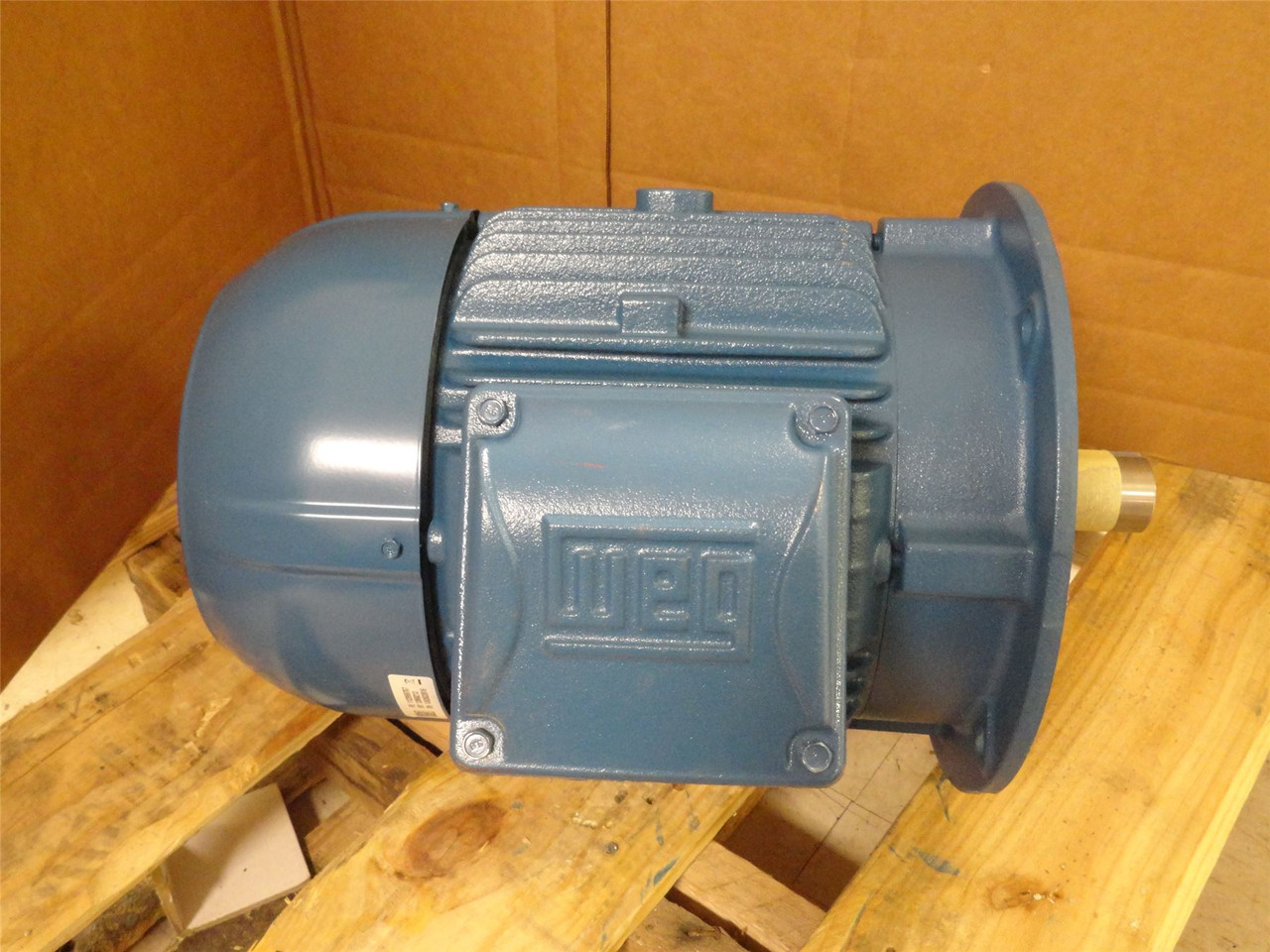 WEG TE1BF0X0; AC Motor; 7-1/2HP; 460V; 1770RPM; 3PH; 9.18A