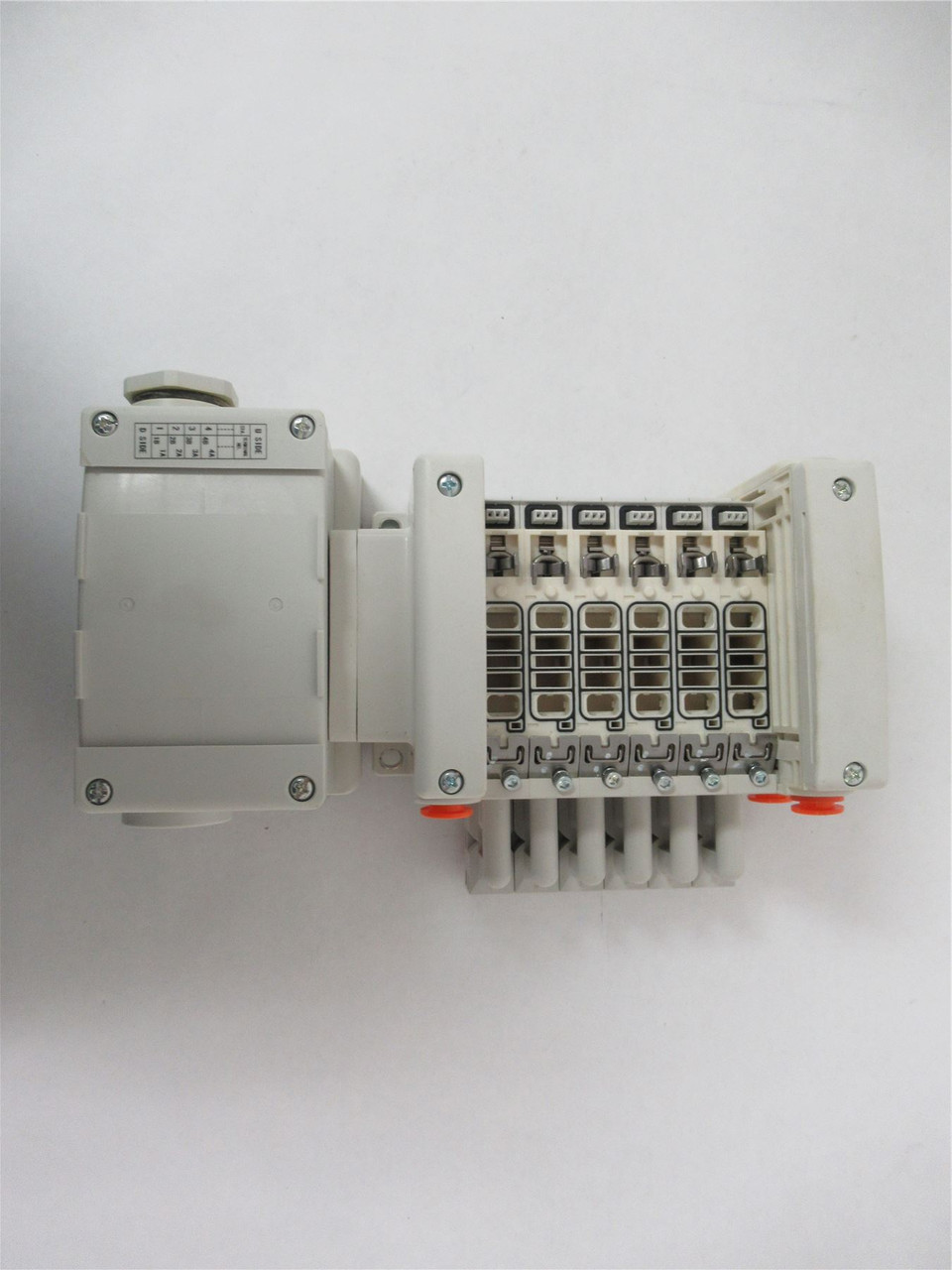 SMC VV5QC21-06BN7TD0; Pneumatic Manifold Assembly