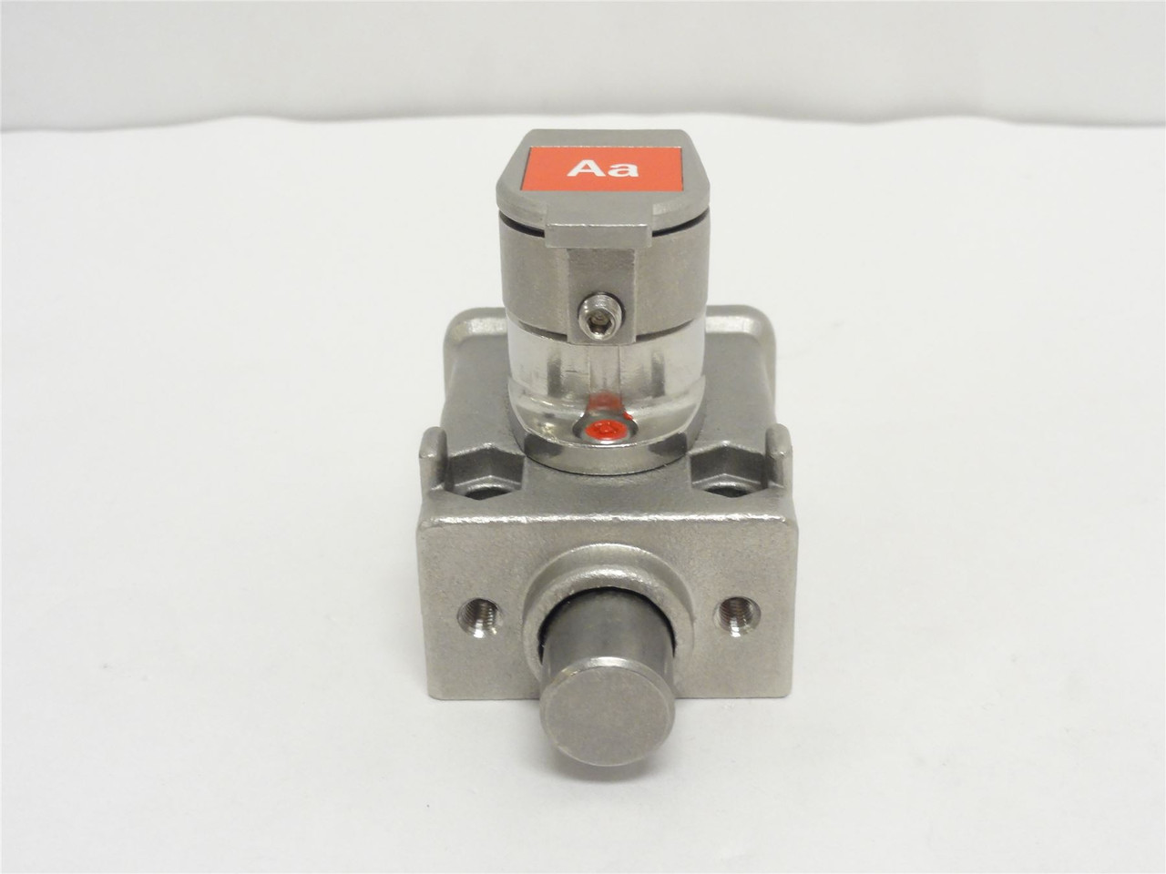 Allen-Bradley 440T-MSBLE10AA; Trapped Key Bolt Interlock