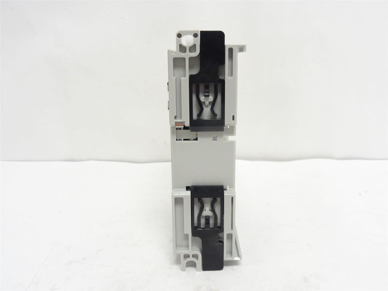 Allen-Bradley 1769-OF2; Analog Output Module; 2-Channel; 5VDC