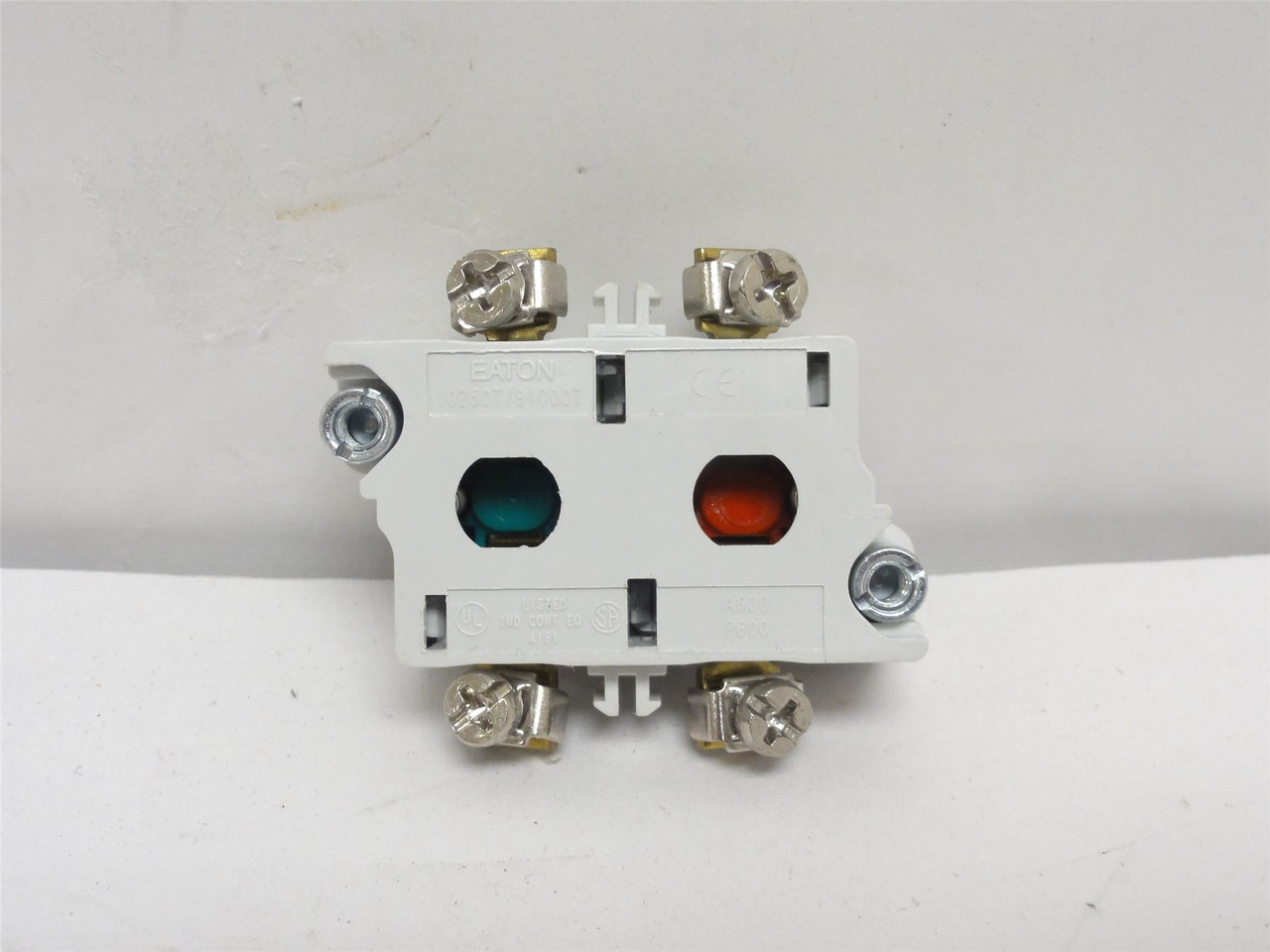 Eaton 10250T1; Pushbutton Contact Block 1-NO/1-NC; 690VAV