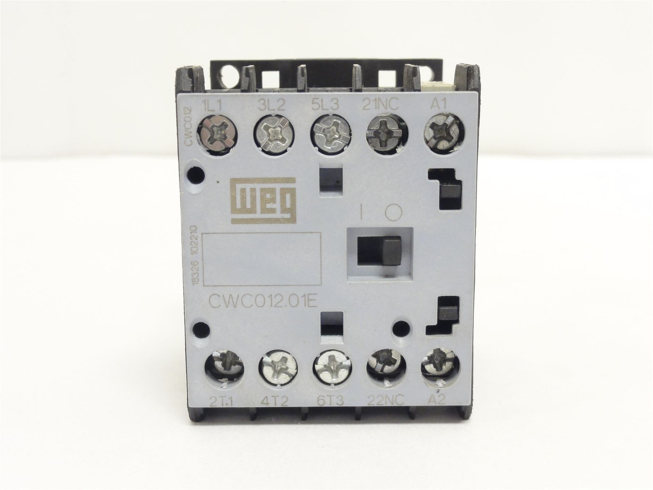 WEG CWC012.01E; Mini Contactor; 3P; 12A; 600VAC; Coil: 120VAC