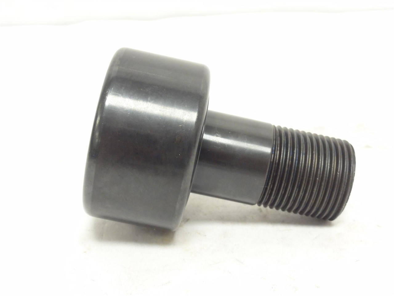Smith HR-2-1/4-XB; Flat Cam Follower 2-1/4"OD x 1-1/8"Stud