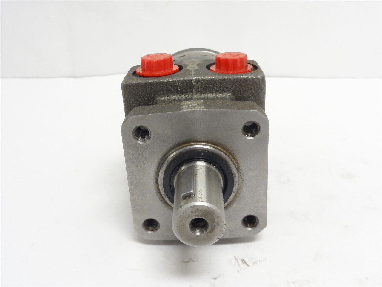 Parker TB0100FP100AAAB; Motor; 454rev/min; 2750PSID; 12GPM