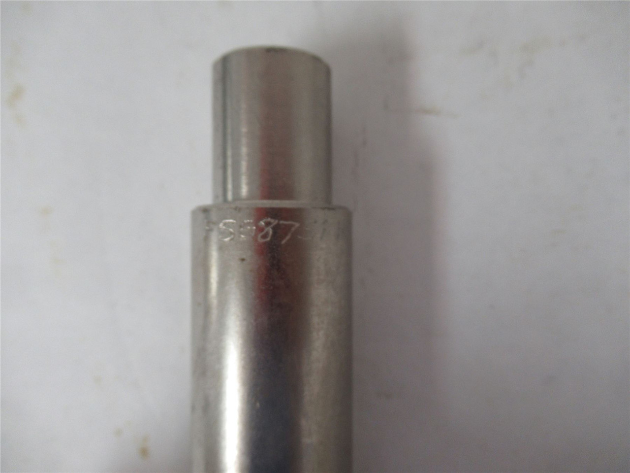 Douglas Machine Corp F568751HP; Loader Lift  Shaft