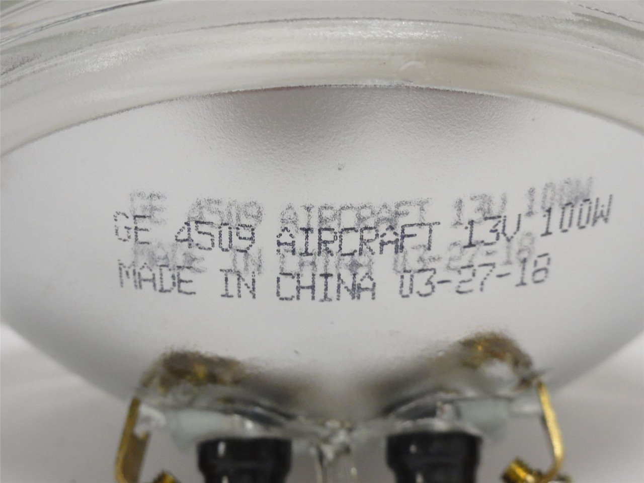 GE 4509; Sealed Beam Aircraft Landing/Taxi Light; Halogen