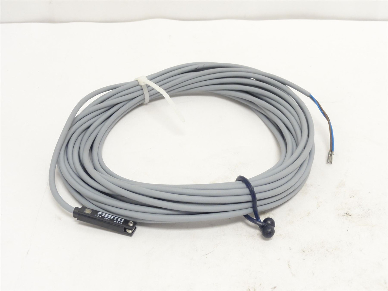 Festo SME-8-K-7.5-LED-24; Magnetic Reed Position Sensor 24VDC