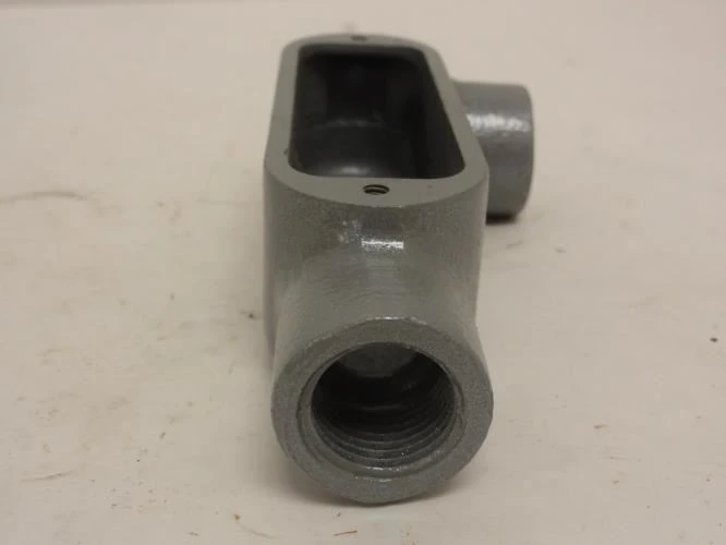Killark OLL-1M; Duraloy Conduit Box; 1/2"; Cast Iron; LL-Style