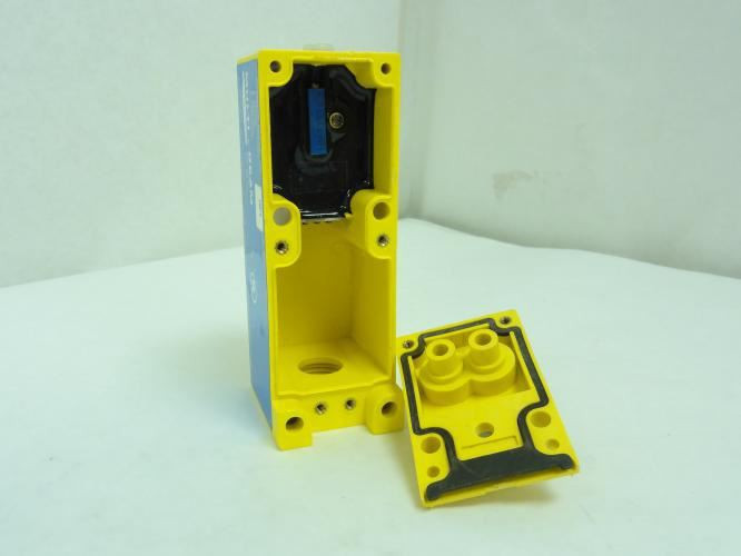 Banner SBRF1; Wire Scanner Block; Receiver 17630