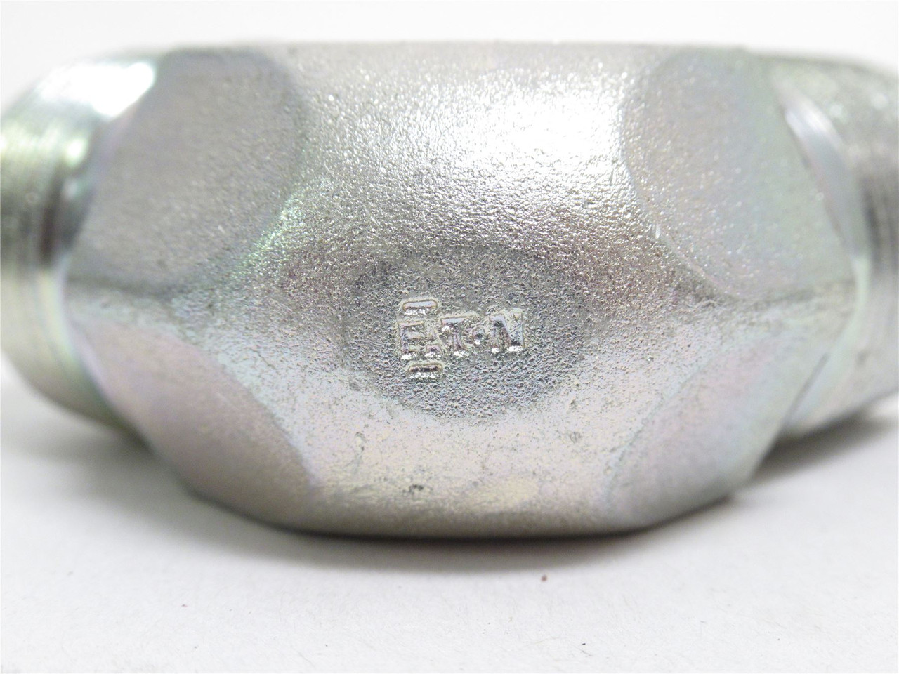 Eaton 2024-12-12S; Steel Elbow Adaptor 90Deg; 3/4NPT x 3/4JIC