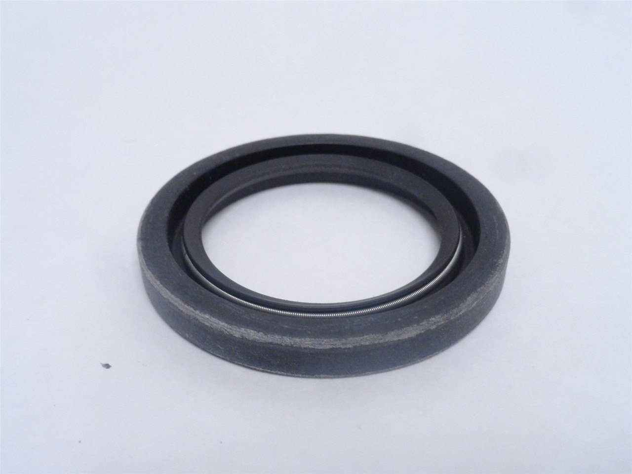 SPX LL925472; Pump Shaft Seal; 60mmID x 82mmOD x 10mm Wide