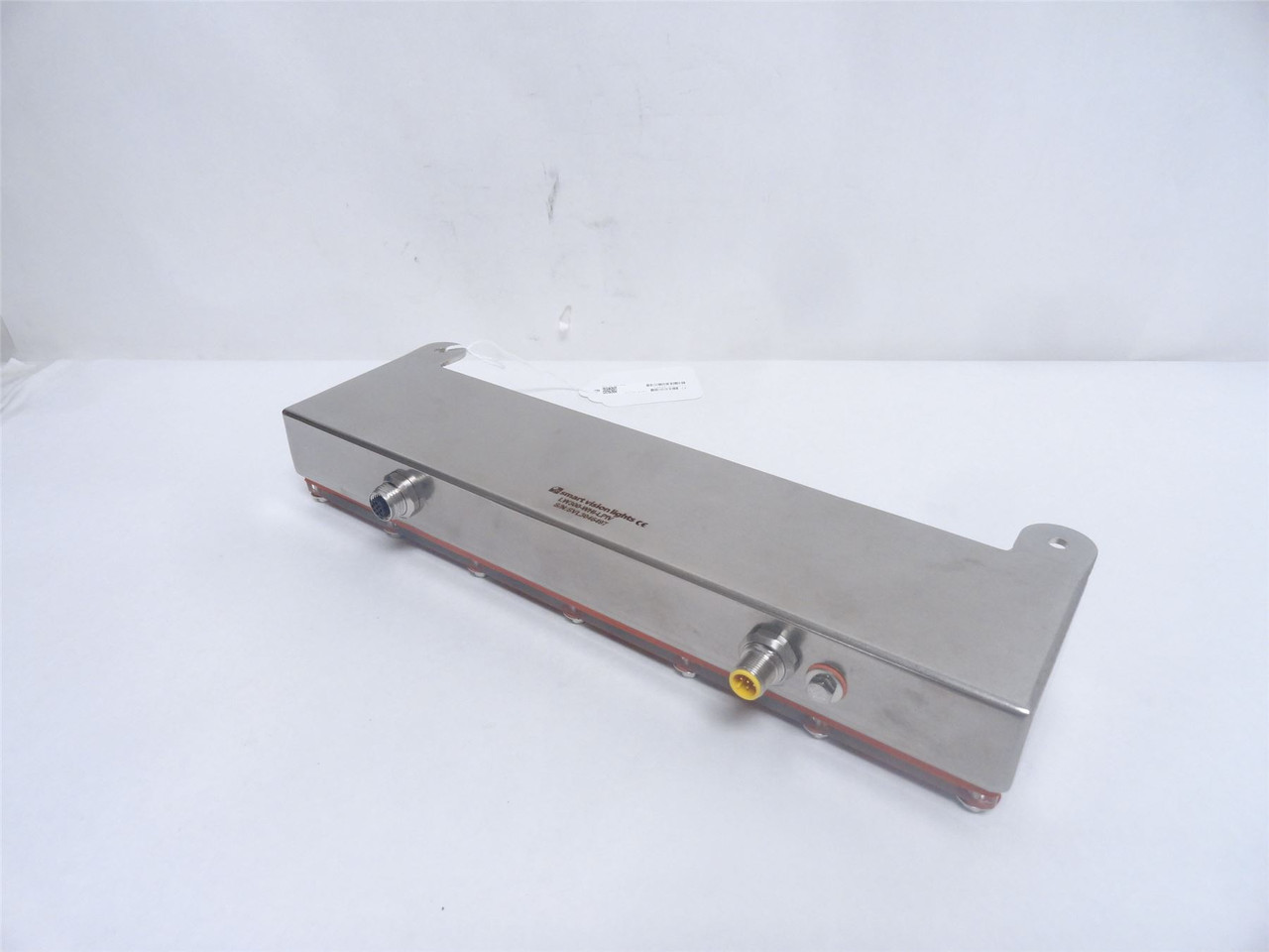 Smart Vision Light LW300-WHI-LPIV; White Washdown Brick Light