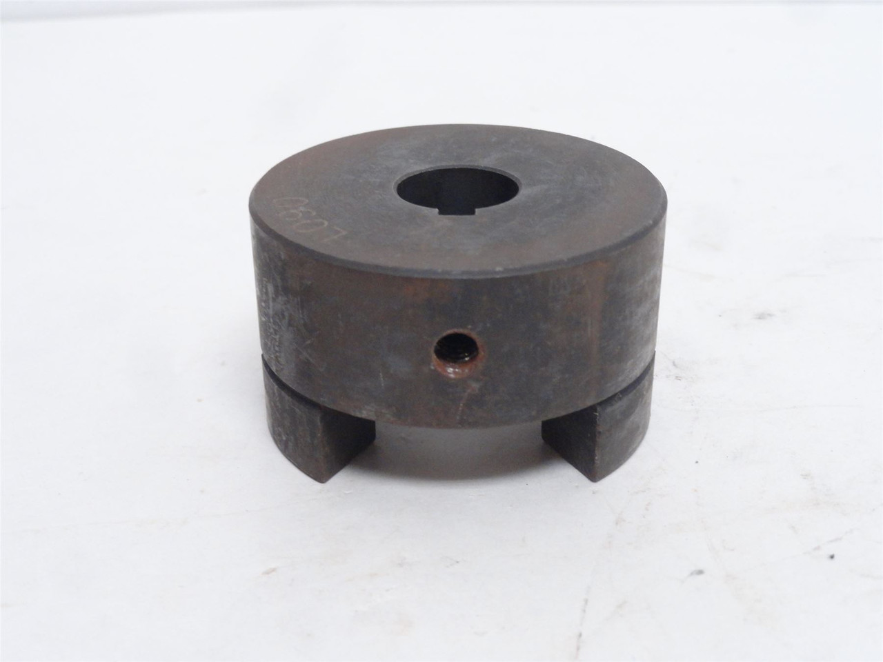 MFG- L090 X 5/8; Jaw Coupler Hub; 5/8"ID x 2-1/8" Hub OD