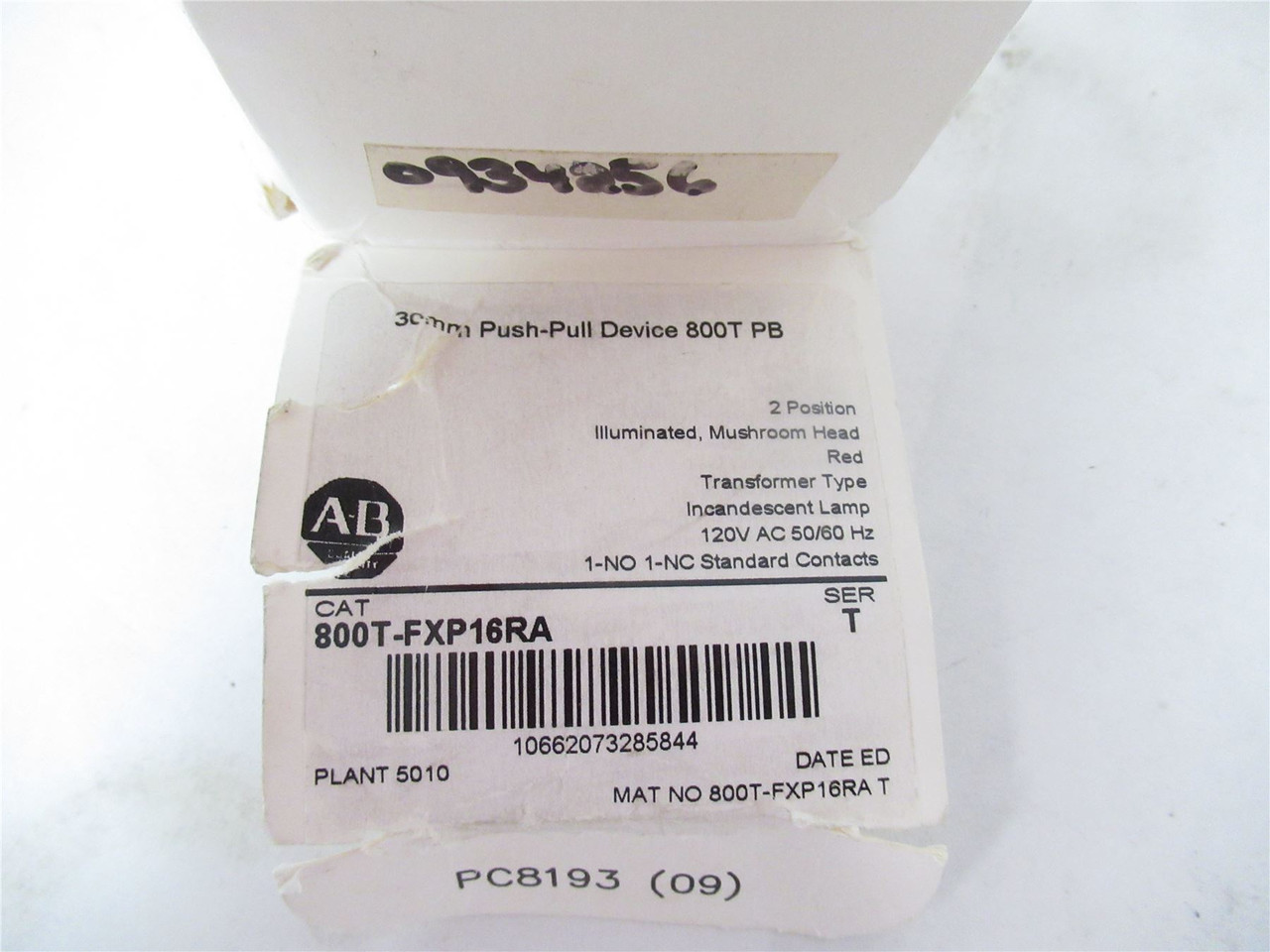 Allen-Bradley 800T-FXP16RA; Switch 30.5mm red 2 position